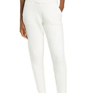 UGG Safiya High waist Relaxed Joggers. Size L Cream
